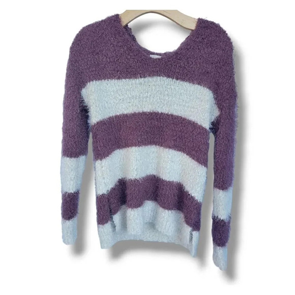SO Women's mauve/cream long sleeve fuzzy VNeck sweater  - small​ - Picture 1 of 7